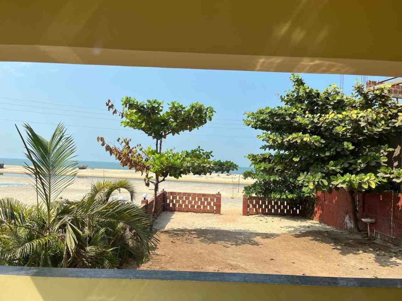 Klub Khavana- The Exclusive Beachfront Resort Vengurla Exterior foto